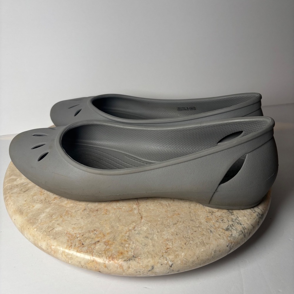 Crocs Sienna Flat W9 Gray‎ Cut Out Slip On Comfort Shoes